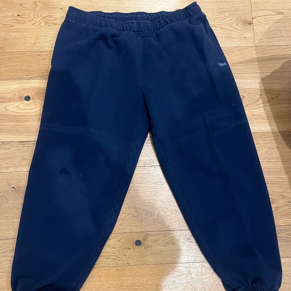 Tna sweats